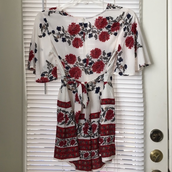 Romper - Picture 3 of 4